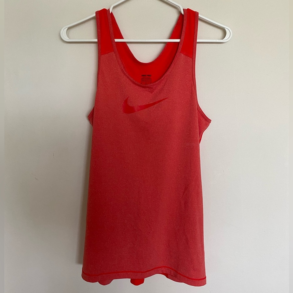 Nike Pro Tank Top Racerback Dri-Fit Two-toned Red Women’s Medium
